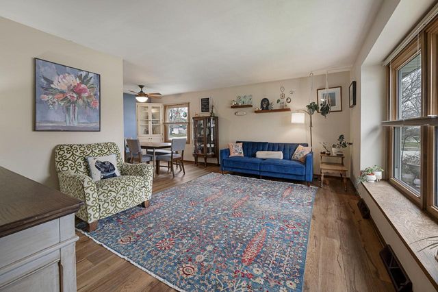 1000 School DRIVE, Waukesha, WI 53189