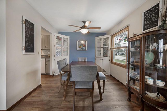 1000 School DRIVE, Waukesha, WI 53189