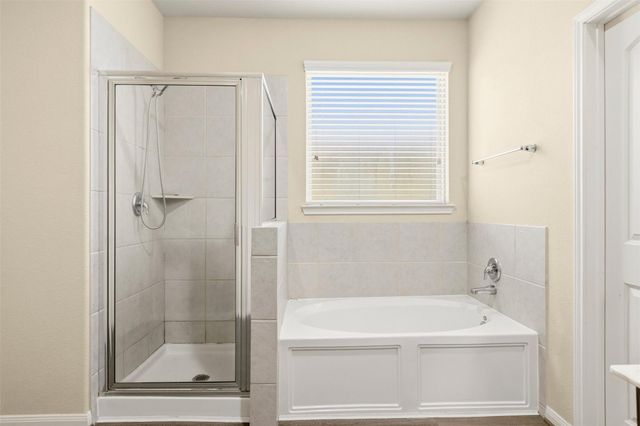6131 Carpenters Cove Lane, Houston, TX 77049
