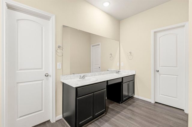 6131 Carpenters Cove Lane, Houston, TX 77049