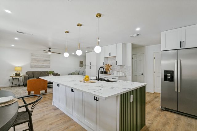 2704 Parkhaven Drive, Plano, TX 75075