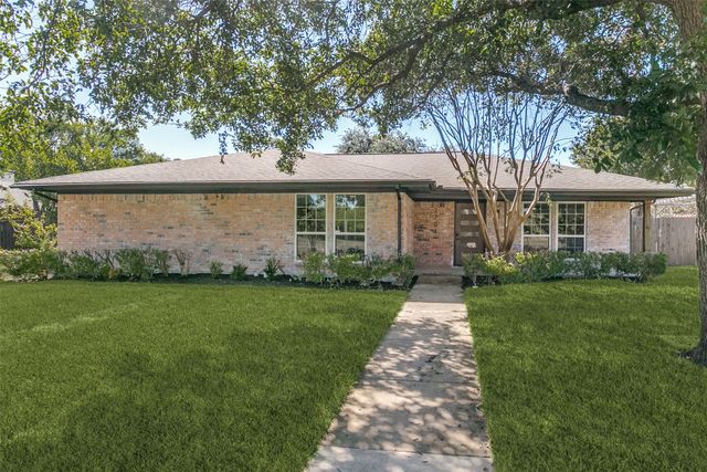 2704 Parkhaven Drive, Plano, TX 75075