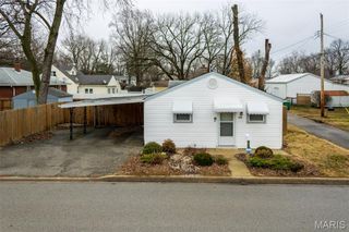 601 E Jefferson Street, O'fallon, IL 62269