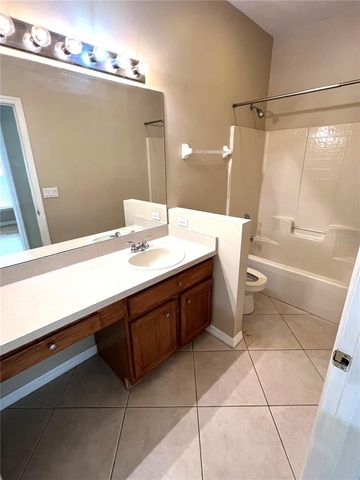 400 CASTING COURT, Orlando, FL 32825