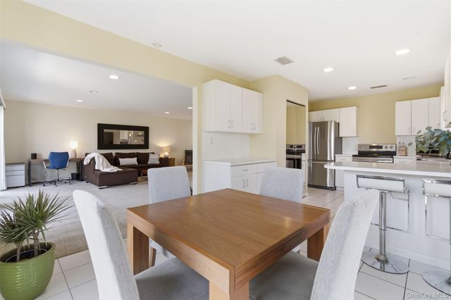 100 Northgate Circle, Melville, NY 11747