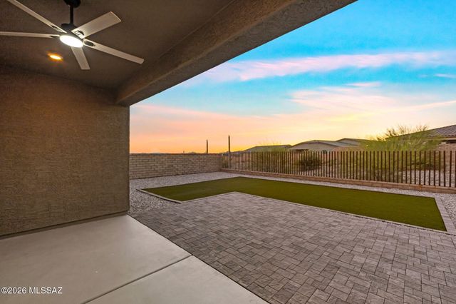 6500 W Antler Bend Place, Marana, AZ 85658