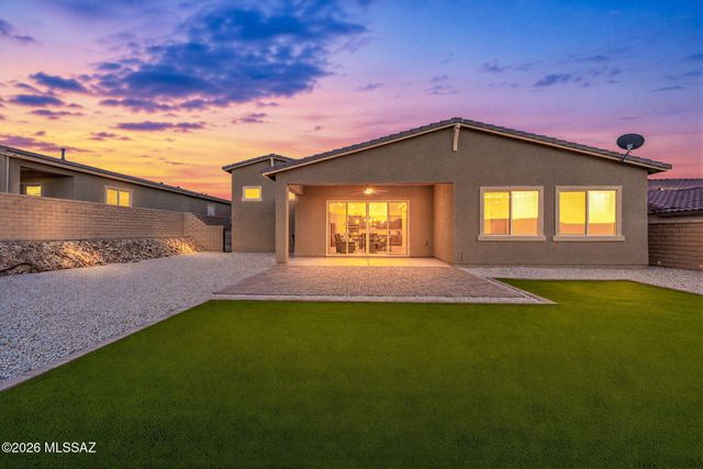 6500 W Antler Bend Place, Marana, AZ 85658