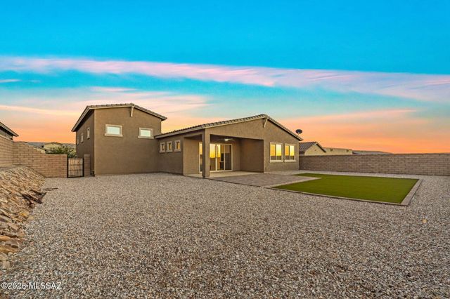 6500 W Antler Bend Place, Marana, AZ 85658