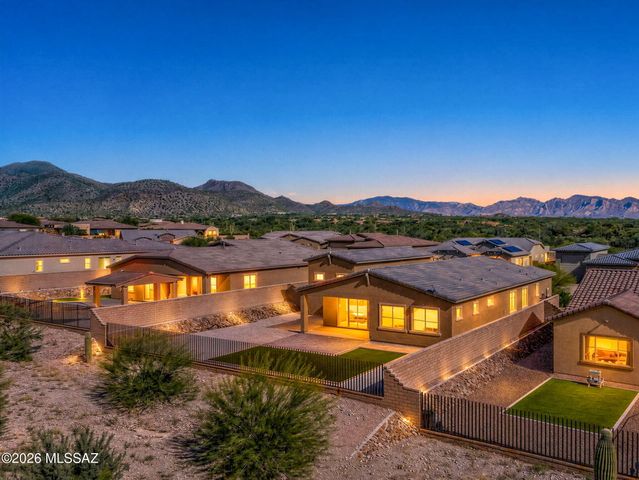 6500 W Antler Bend Place, Marana, AZ 85658