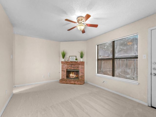 1722 Circle Creek Drive, Lewisville, TX 75067