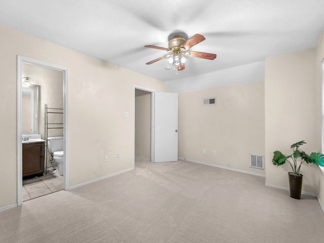 1722 Circle Creek Drive, Lewisville, TX 75067