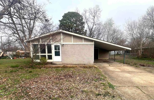 458 Valarie Lane, Piggott, AR 72454