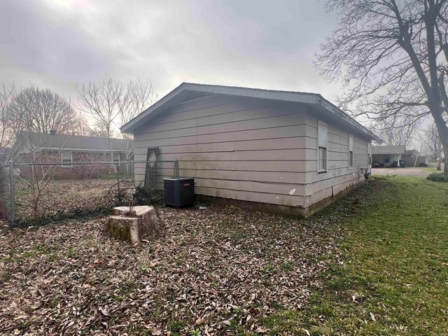 458 Valarie Lane, Piggott, AR 72454