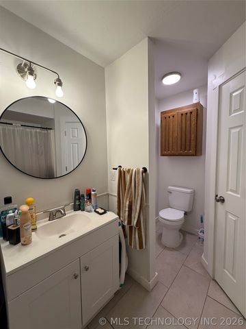 11207 S 1st Street, Jenks, OK 74037