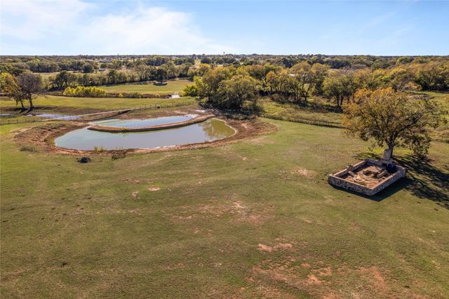 11806 Fm 428, Aubrey, TX 76227