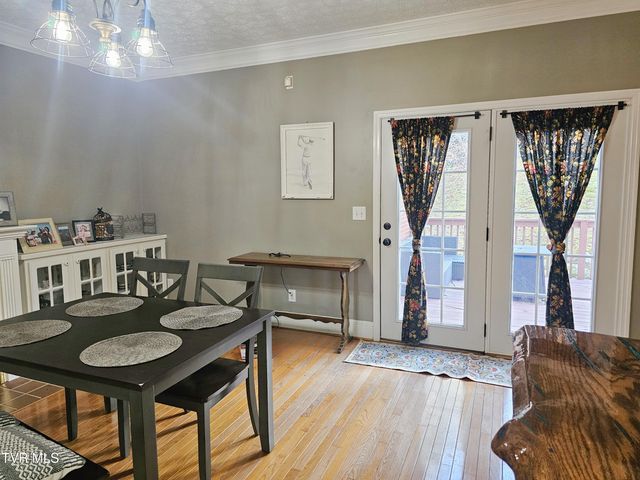 700 A Northwest The Terrace Street, Norton, VA 24273