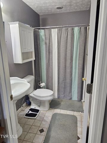 700 A Northwest The Terrace Street, Norton, VA 24273