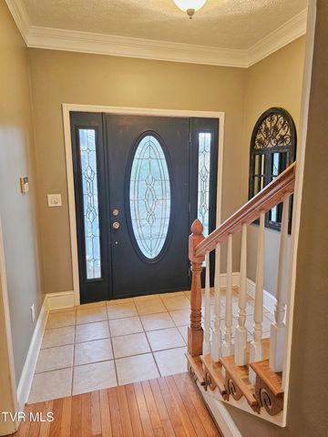 700 A Northwest The Terrace Street, Norton, VA 24273