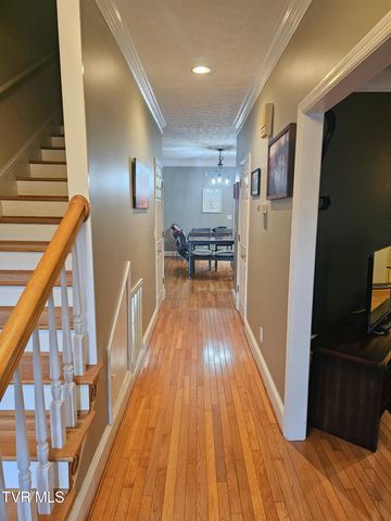 700 A Northwest The Terrace Street, Norton, VA 24273