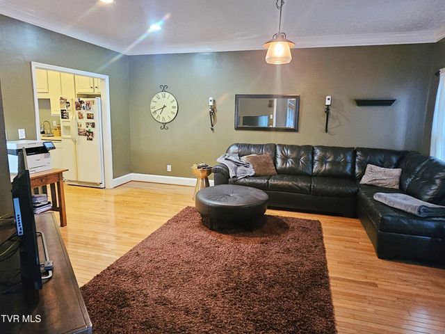 700 A Northwest The Terrace Street, Norton, VA 24273