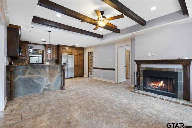 14733 County Road 384, Tyler, TX 75708