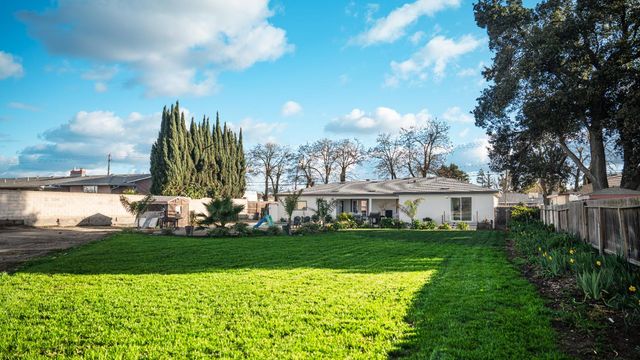 9115 Southland Rd, Manteca, CA 95336