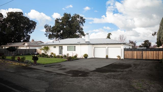 9115 Southland Rd, Manteca, CA 95336