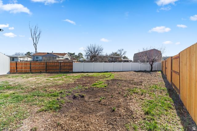 3691 W 7865 S, West Jordan, UT 84088