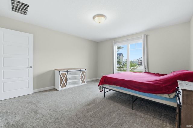 1907 Waynedale Drive, Garrett, IN 46738