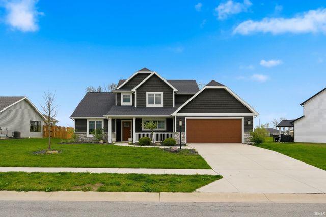 1907 Waynedale Drive, Garrett, IN 46738
