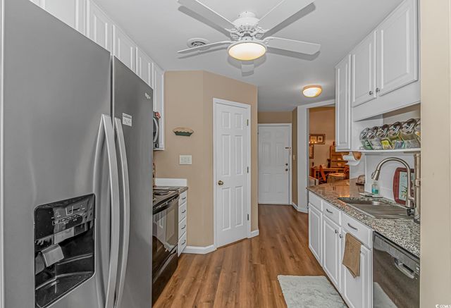 2454 Glen Dr., Little River, SC 29566