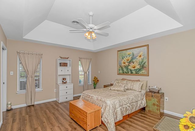 2454 Glen Dr., Little River, SC 29566