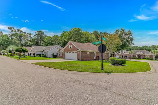 2454 Glen Dr., Little River, SC 29566