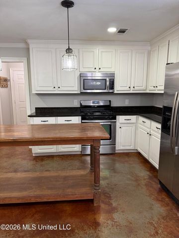 107 Millhouse Drive, Madison, MS 39110