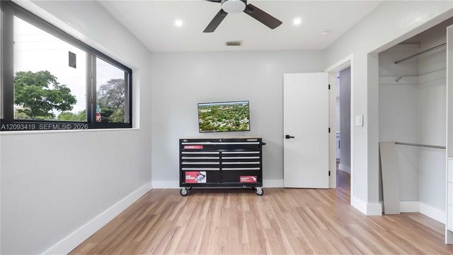 817 NW 17th Street, Fort Lauderdale, FL 33311