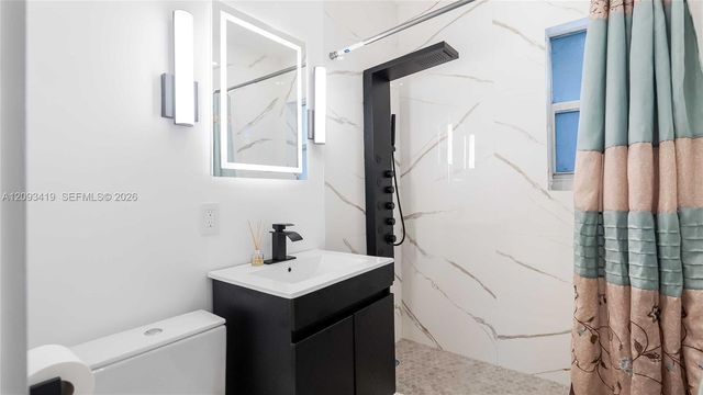817 NW 17th Street, Fort Lauderdale, FL 33311