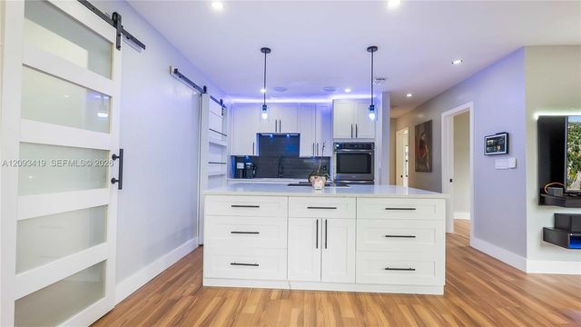 817 NW 17th Street, Fort Lauderdale, FL 33311