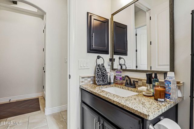 13681 Mill Hill Court, Horizon City, TX 79928