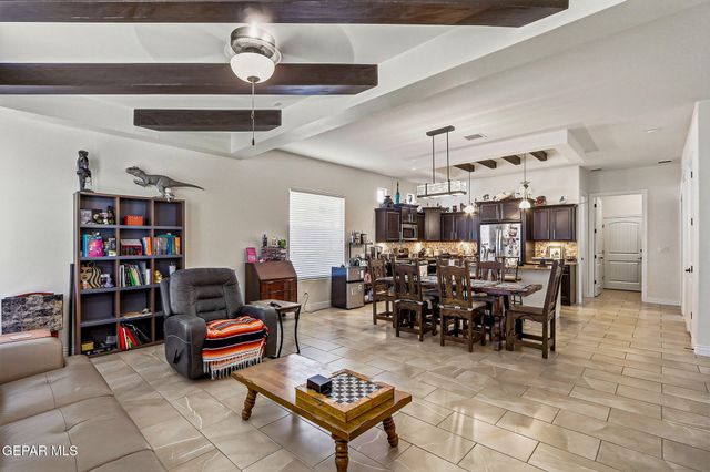 13681 Mill Hill Court, Horizon City, TX 79928
