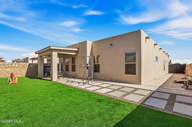13681 Mill Hill Court, Horizon City, TX 79928