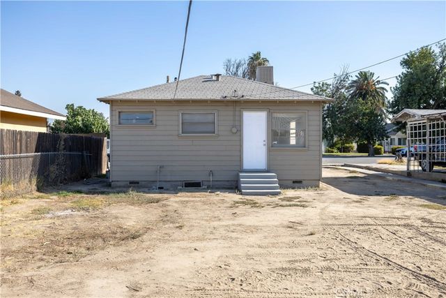 1814 3rd Street, Bakersfield, CA 93304