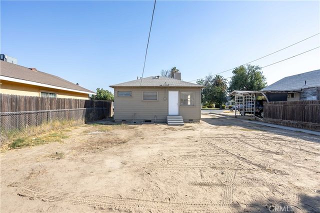 1814 3rd Street, Bakersfield, CA 93304