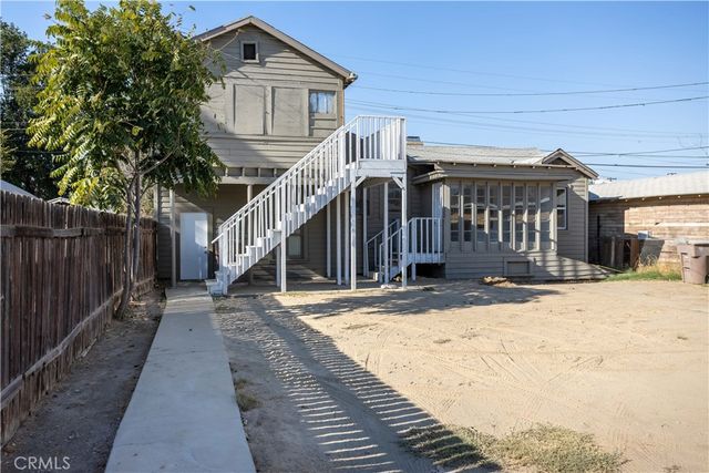 1814 3rd Street, Bakersfield, CA 93304