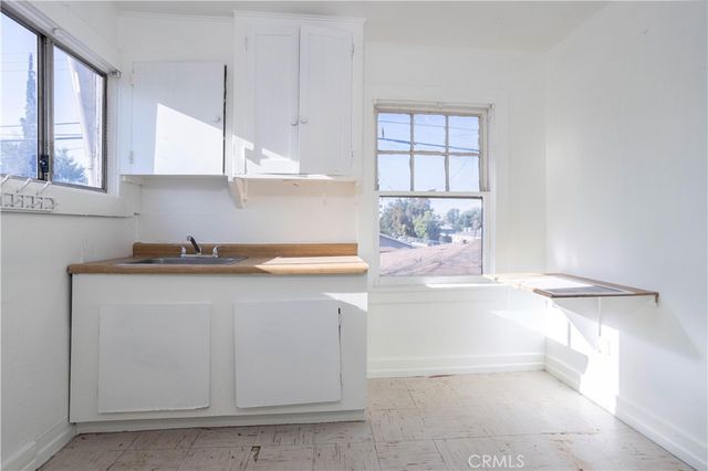 1814 3rd Street, Bakersfield, CA 93304