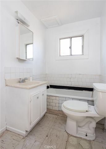 1814 3rd Street, Bakersfield, CA 93304