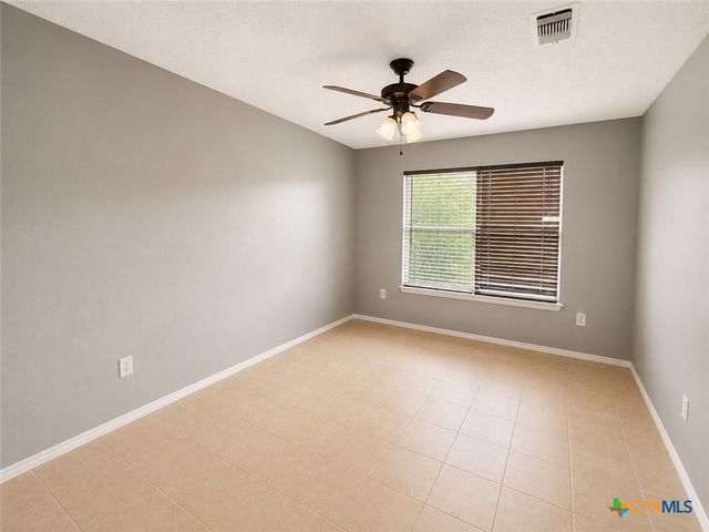 2204 Hemlock Drive, Killeen, TX 76549