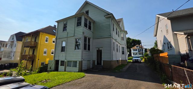 23 Sharon Street 2, Hartford, CT 06112