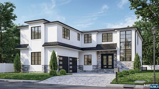 38B W Ridgewood Avenue, Paramus, NJ 07652