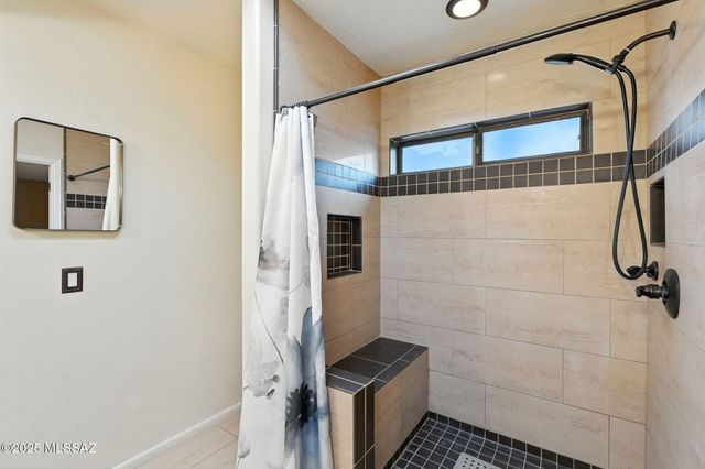 6732 E Calle Cadena, Tucson, AZ 85715