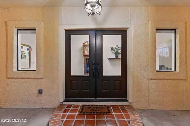 6732 E Calle Cadena, Tucson, AZ 85715